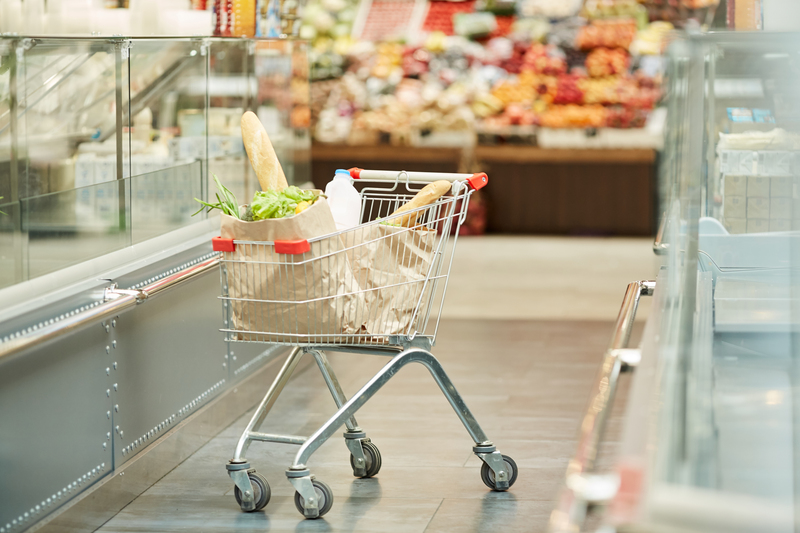 belanja di supermarket